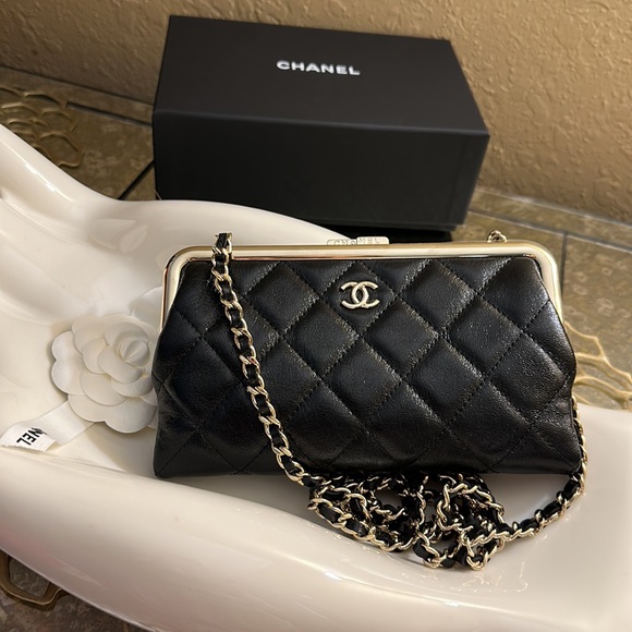 New Chanel Clutch with Gold Chain Full Set - Picture 7 of 11